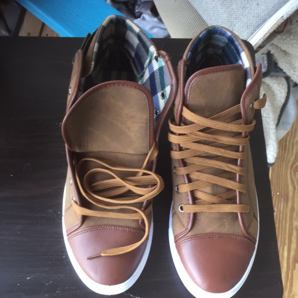 Brown khaki sport fashion high top size 11